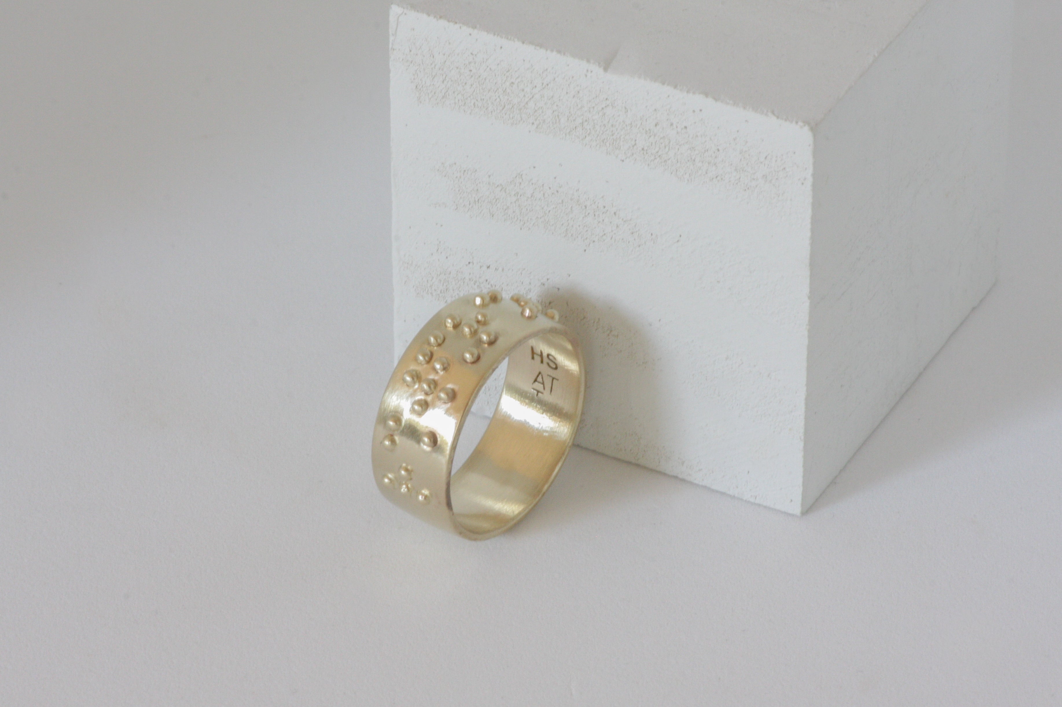 Braille Ring