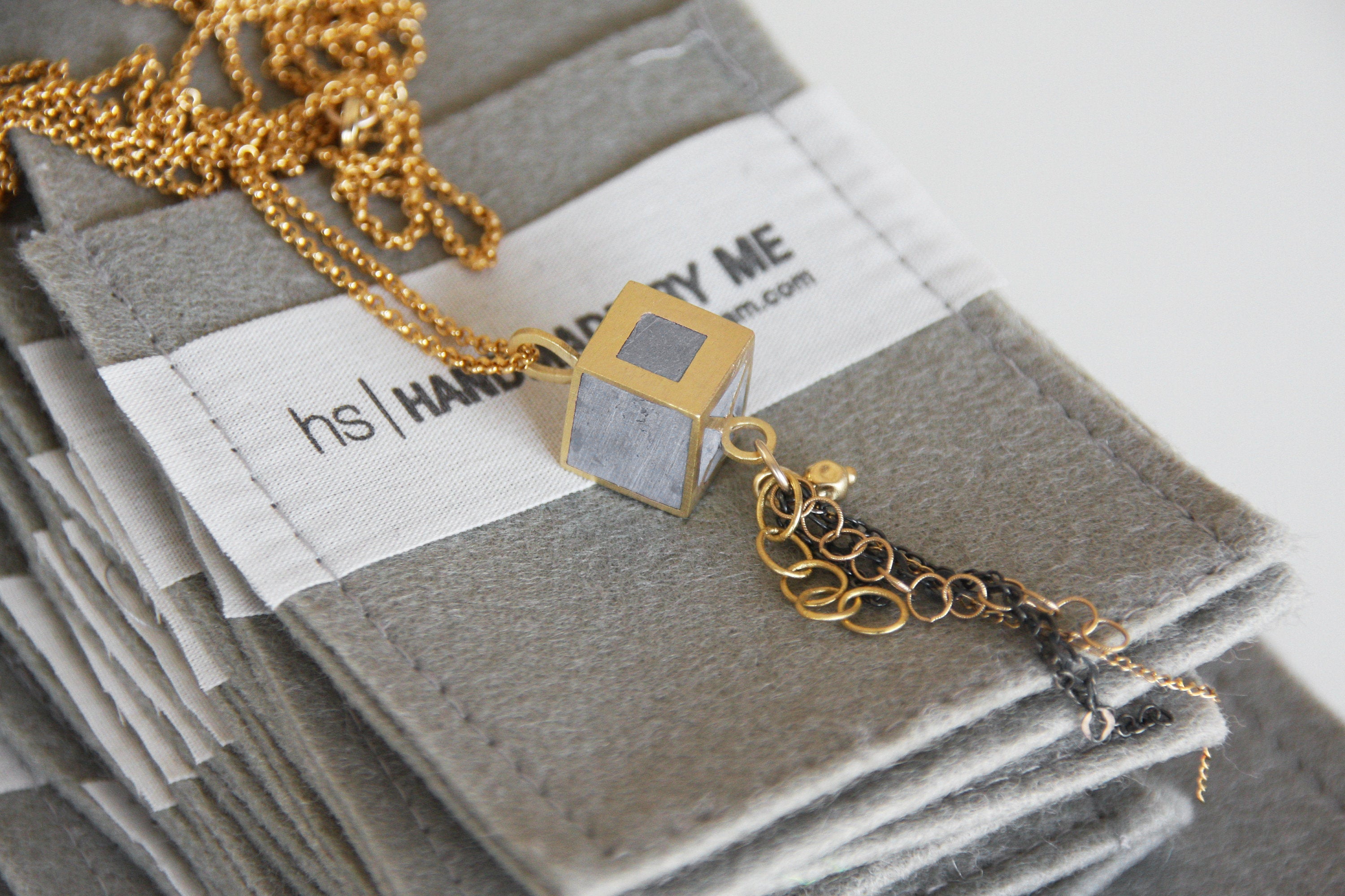 Cube Necklace Pendant With Chain Drop Decor - hs