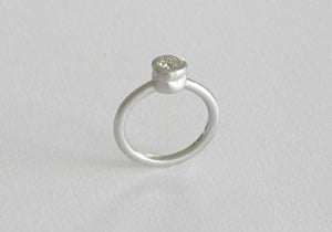 "ZOHAR" Ring - Impressive natural solitaire white diamond ring