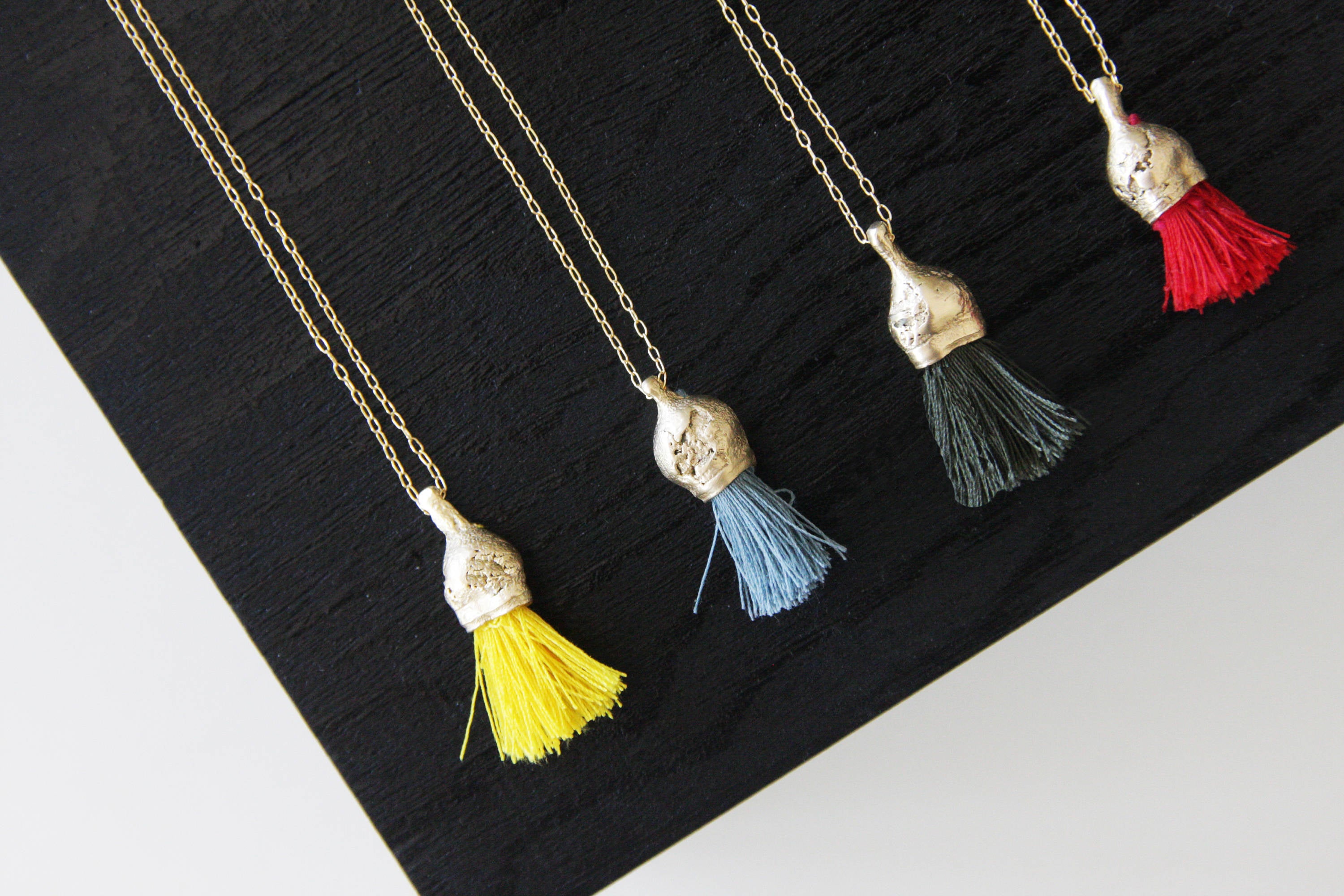 Organic And Cotton Tassel necklace, Gold And Cotton Pendant - hs