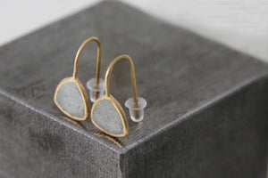 Classic triangular gold & concrete dangle Earrings - hs