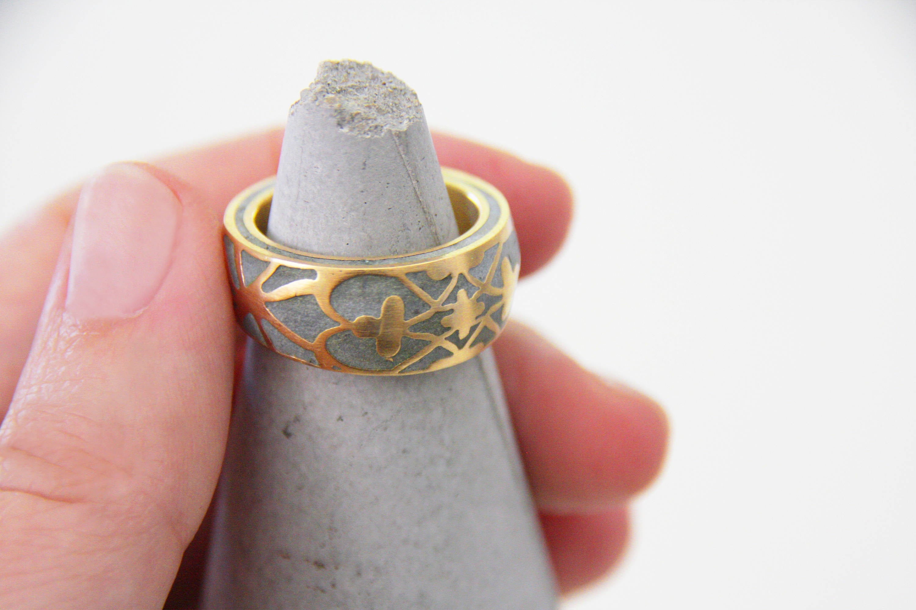 Statement concrete ring, Bold concrete ring,  Ethnic Pattern gold Ring, Big round Ring, plated gold Ornament ring, hadas shaham, hand made - hs