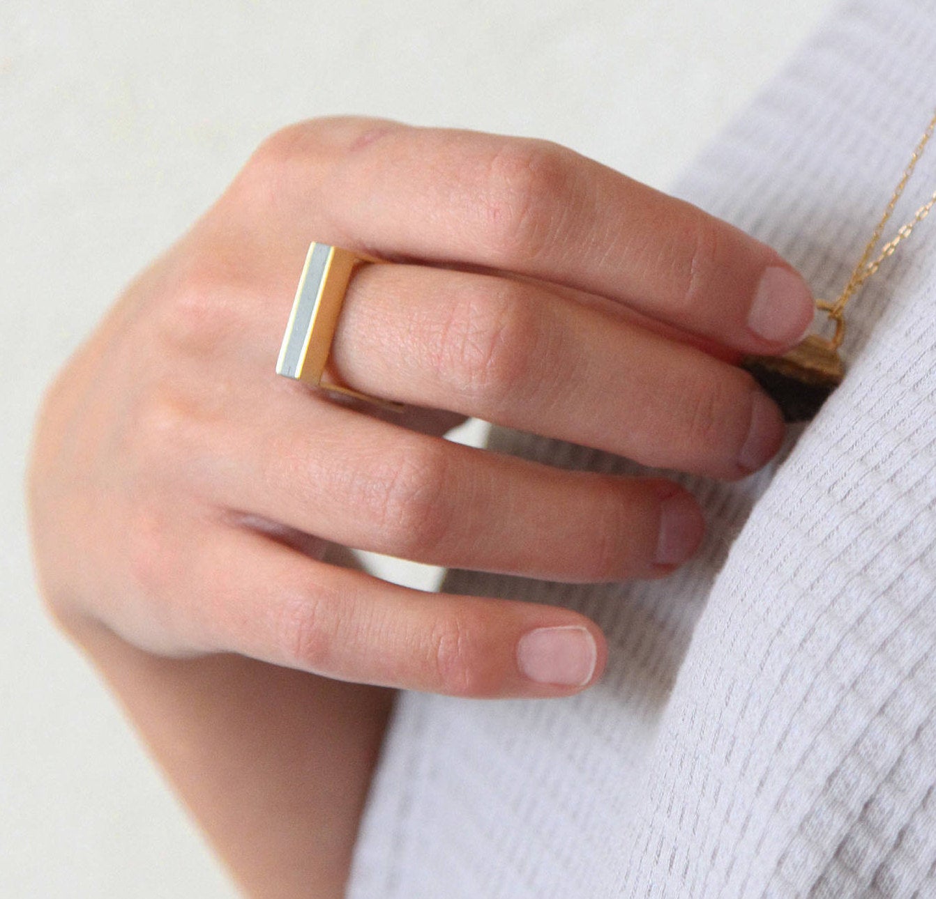 Gold concrete stripe Ring, Geometric Concrete Ring, Frame Ring, Delicate bar Ring, modern line ring, Minimalist Ring, rectangle ring - hs