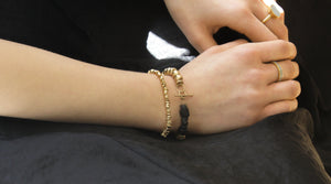 Pyrite Bracelet with Black Rubber and Gold Beads / Beaded Bracelet / Black Bracelet / Gemstone and Gold / Toggle Bracelet - hs