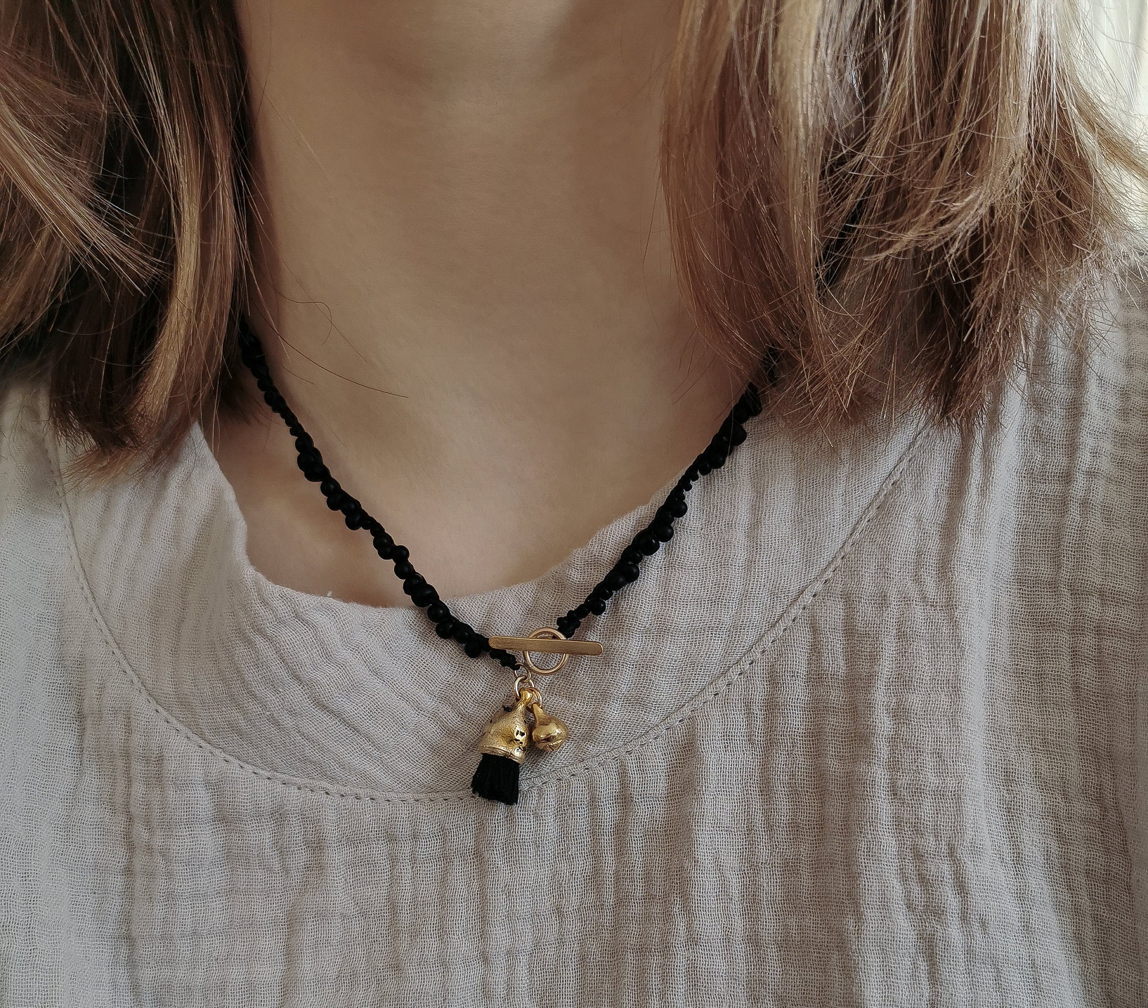 Gold & Black necklace, Statement necklace, Knitted beads necklace, Black necklace, Handmade Necklace, Spinel stone necklace - hs