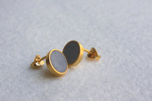 Classic round stud earrings - hs