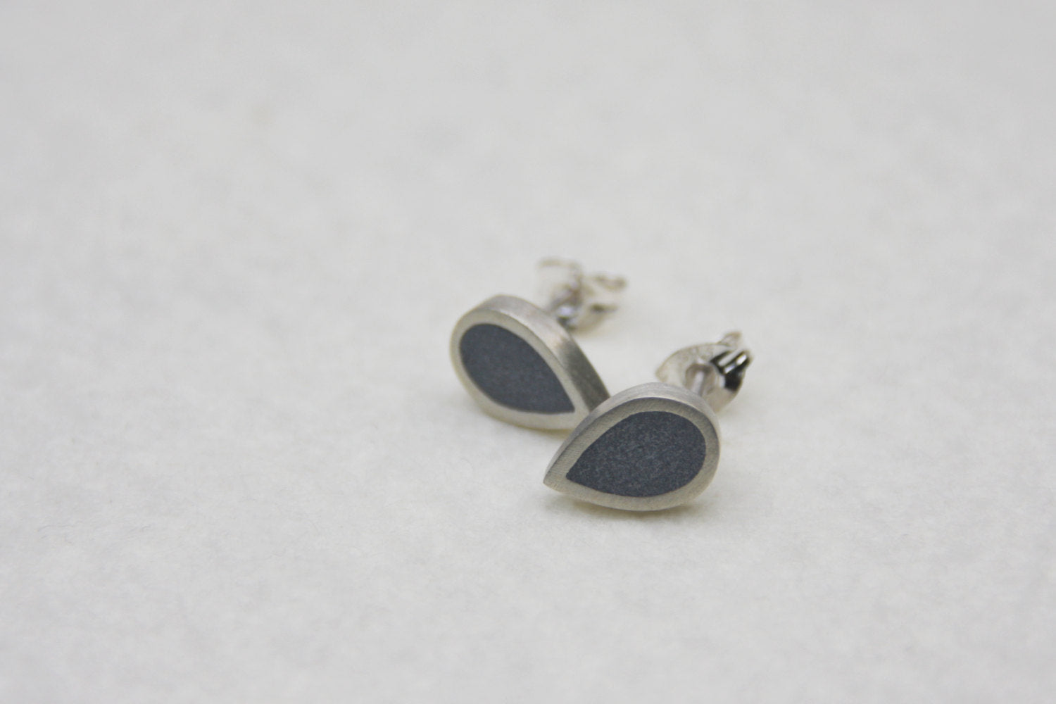 Concrete And Gold Teardrop Studs - hs